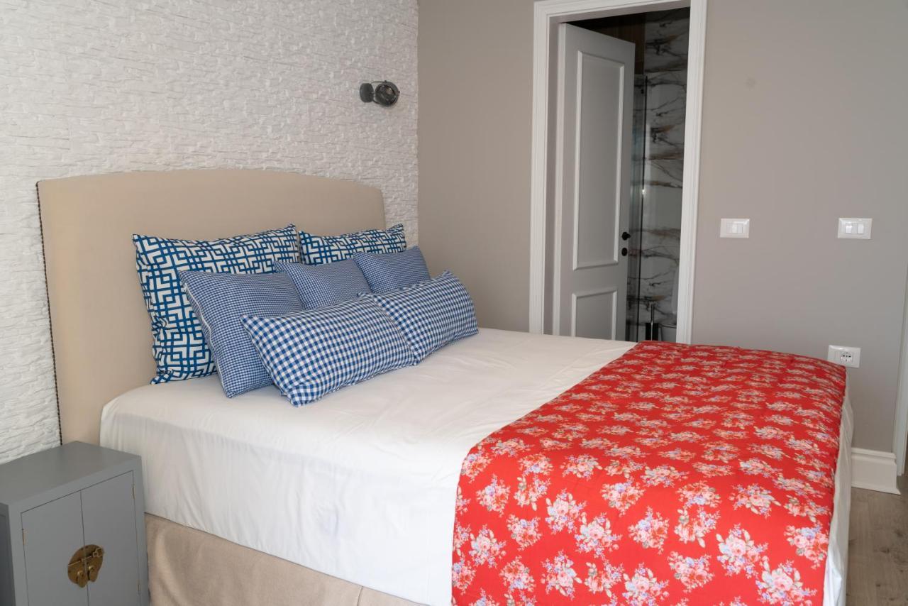 Limani Luxury Apartment Beachfront 1 Saranda Extérieur photo