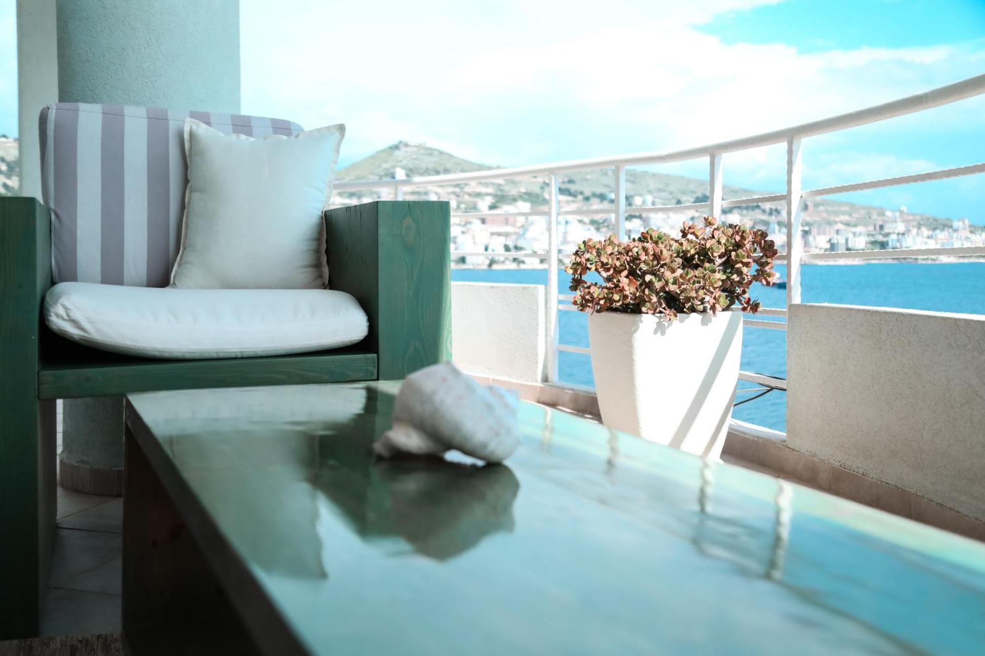 Limani Luxury Apartment Beachfront 1 Saranda Extérieur photo