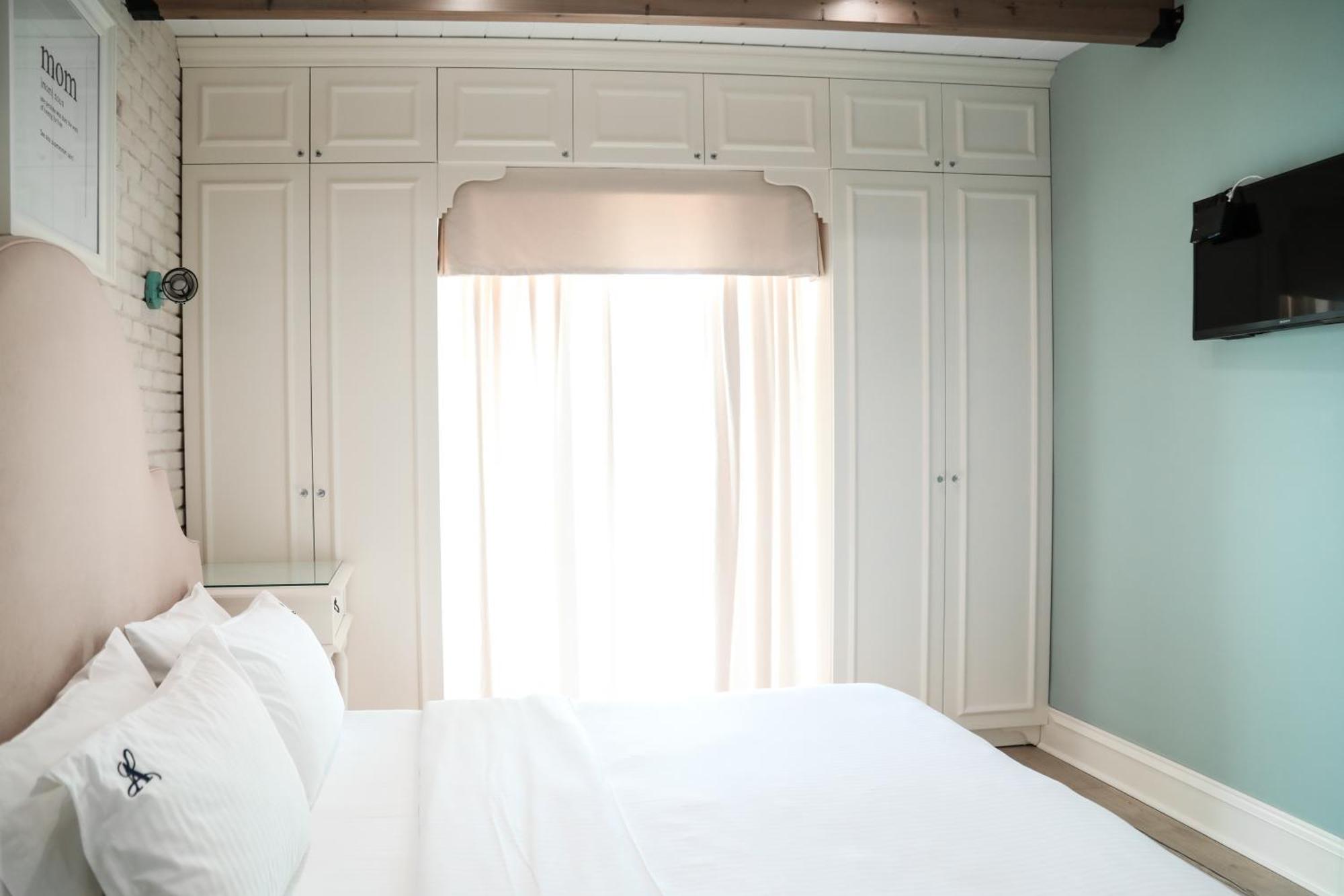 Limani Luxury Apartment Beachfront 1 Saranda Extérieur photo