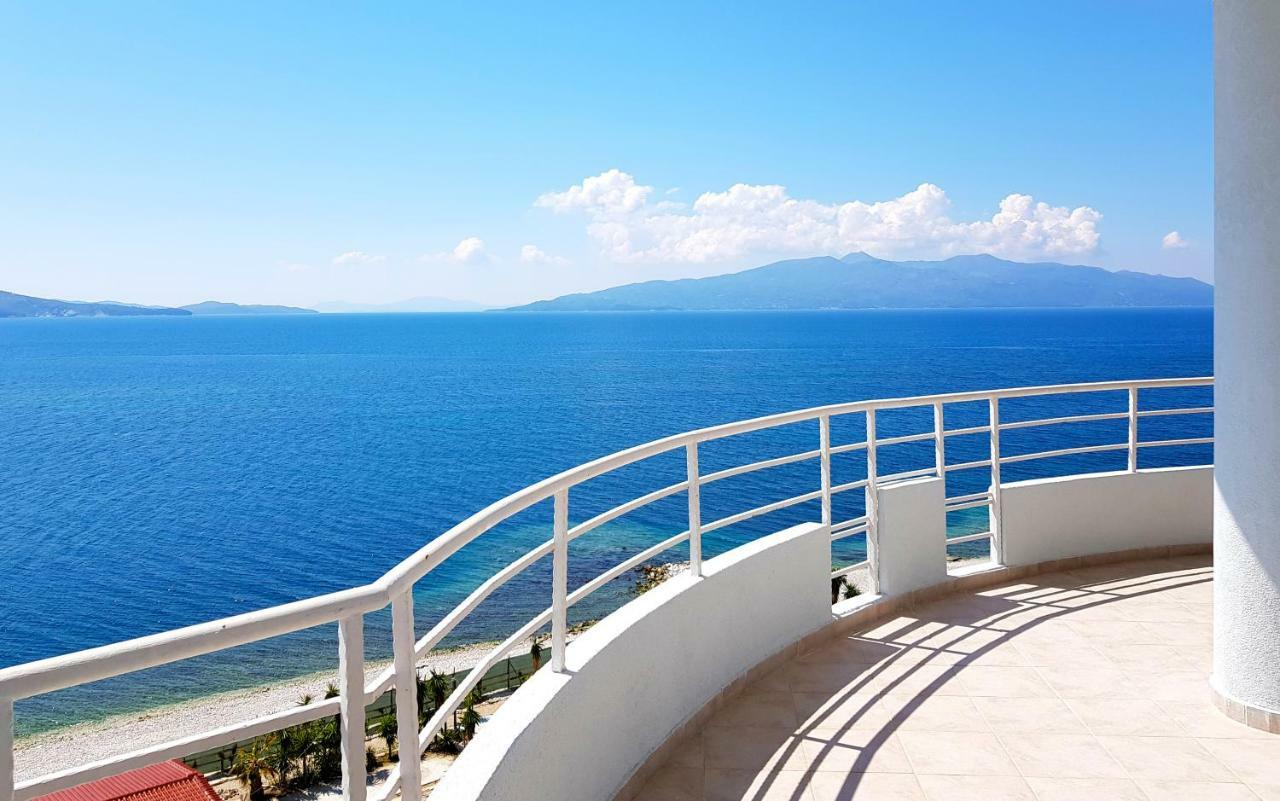 Limani Luxury Apartment Beachfront 1 Saranda Extérieur photo
